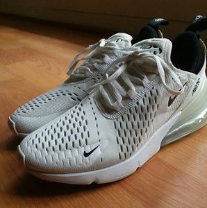 Nike Air Max 270